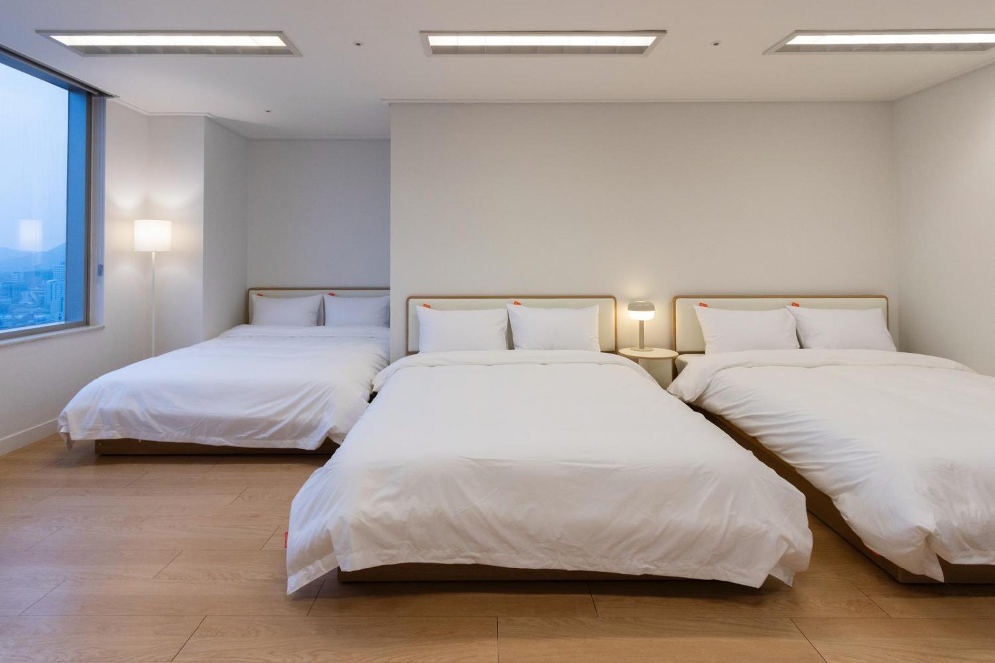 "Grand Opened" Maxtyle Guesthouse Dongdaemun Сеул Экстерьер фото