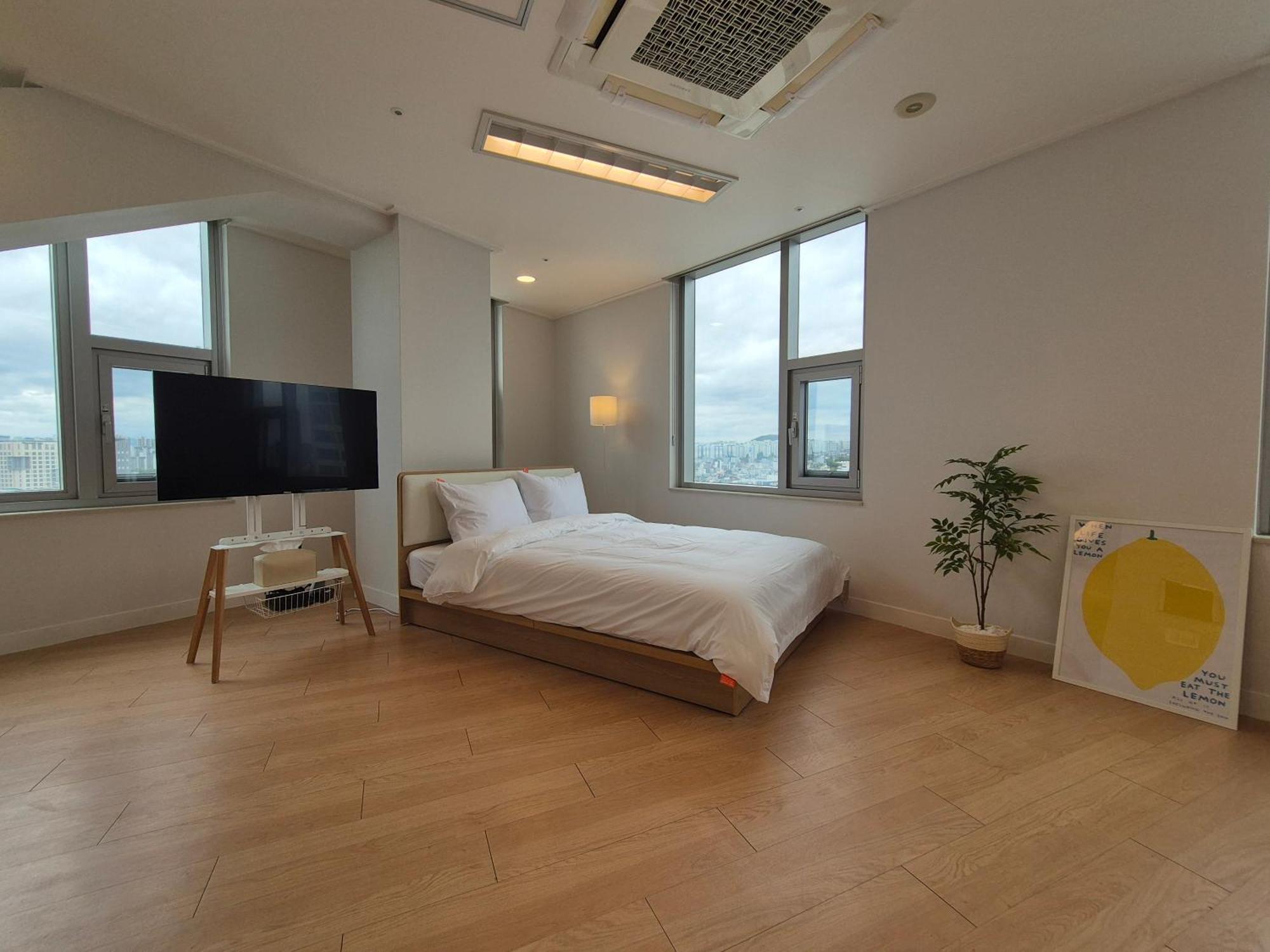 "Grand Opened" Maxtyle Guesthouse Dongdaemun Сеул Экстерьер фото
