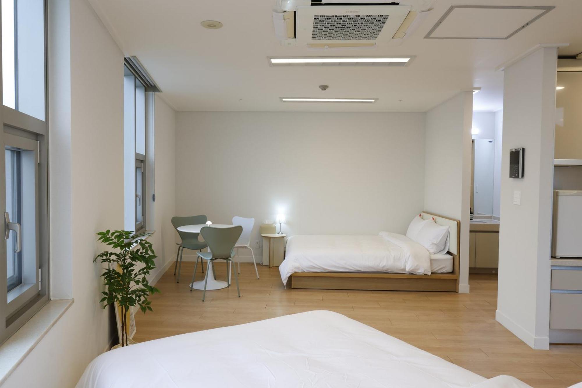 "Grand Opened" Maxtyle Guesthouse Dongdaemun Сеул Экстерьер фото